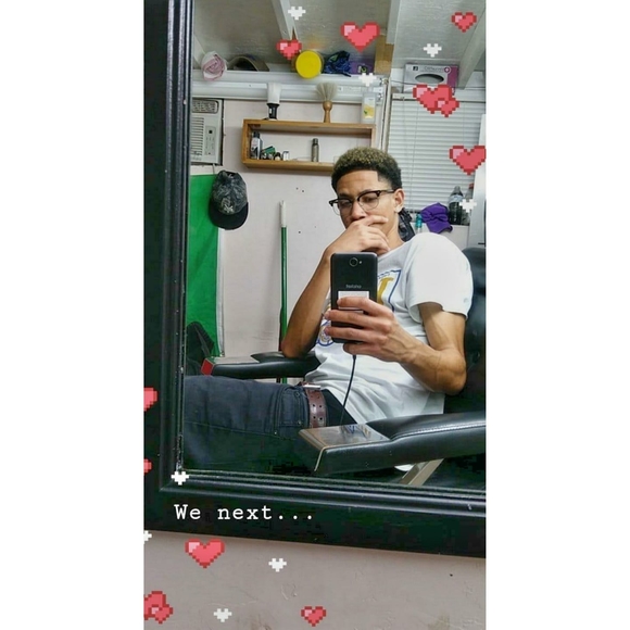 Meet your Posher, Williams - Picture 1 of 1